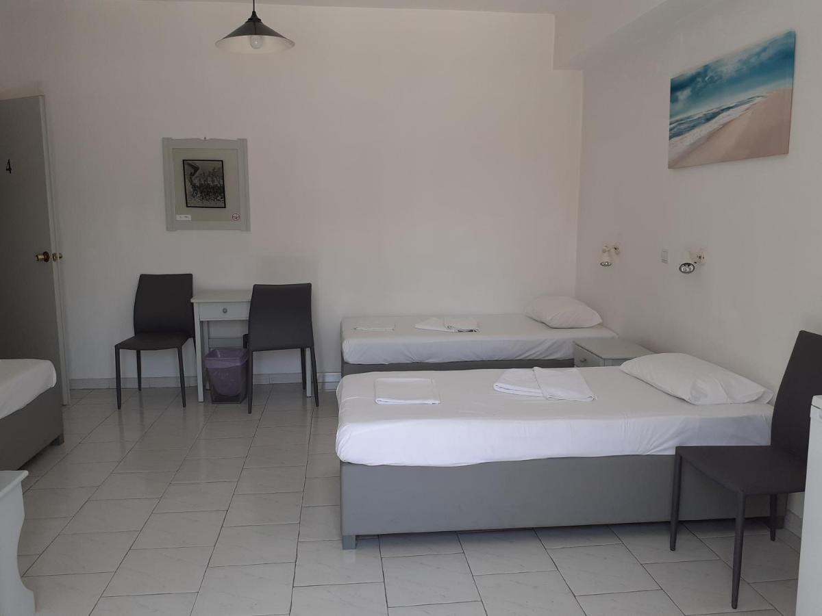 Diana Rooms Chrissi Akti Chania Exterior foto
