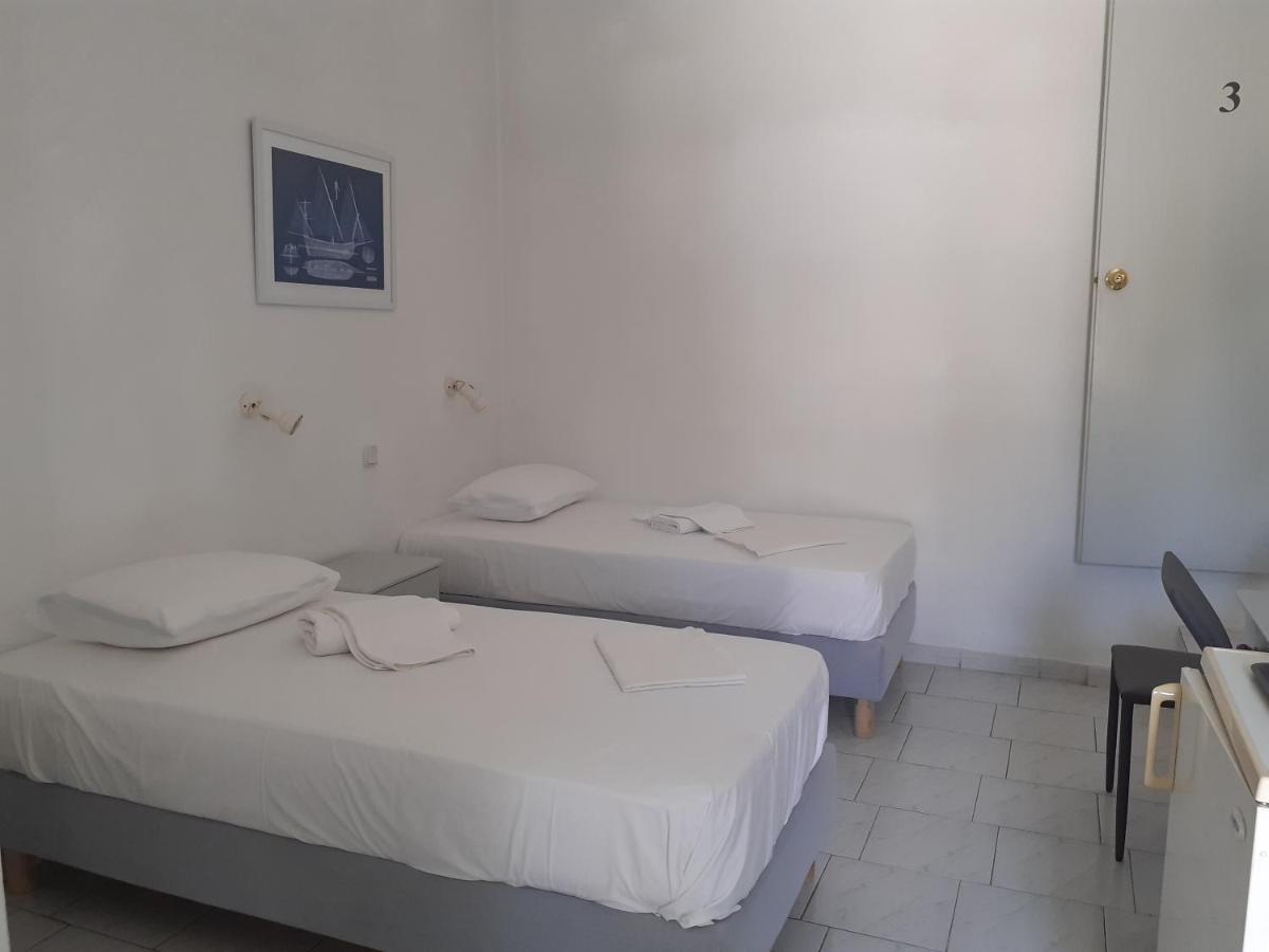 Diana Rooms Chrissi Akti Chania Exterior foto